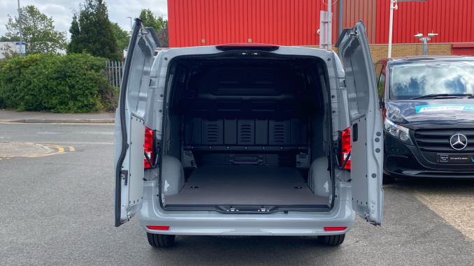 Mercedes-Benz Vito L2 Diesel Rwd 114CDI Pro Van 9G-Tronic - Image 15